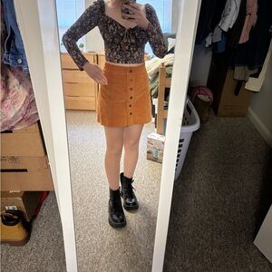 Faux suede Button-Front Skirt in Orange